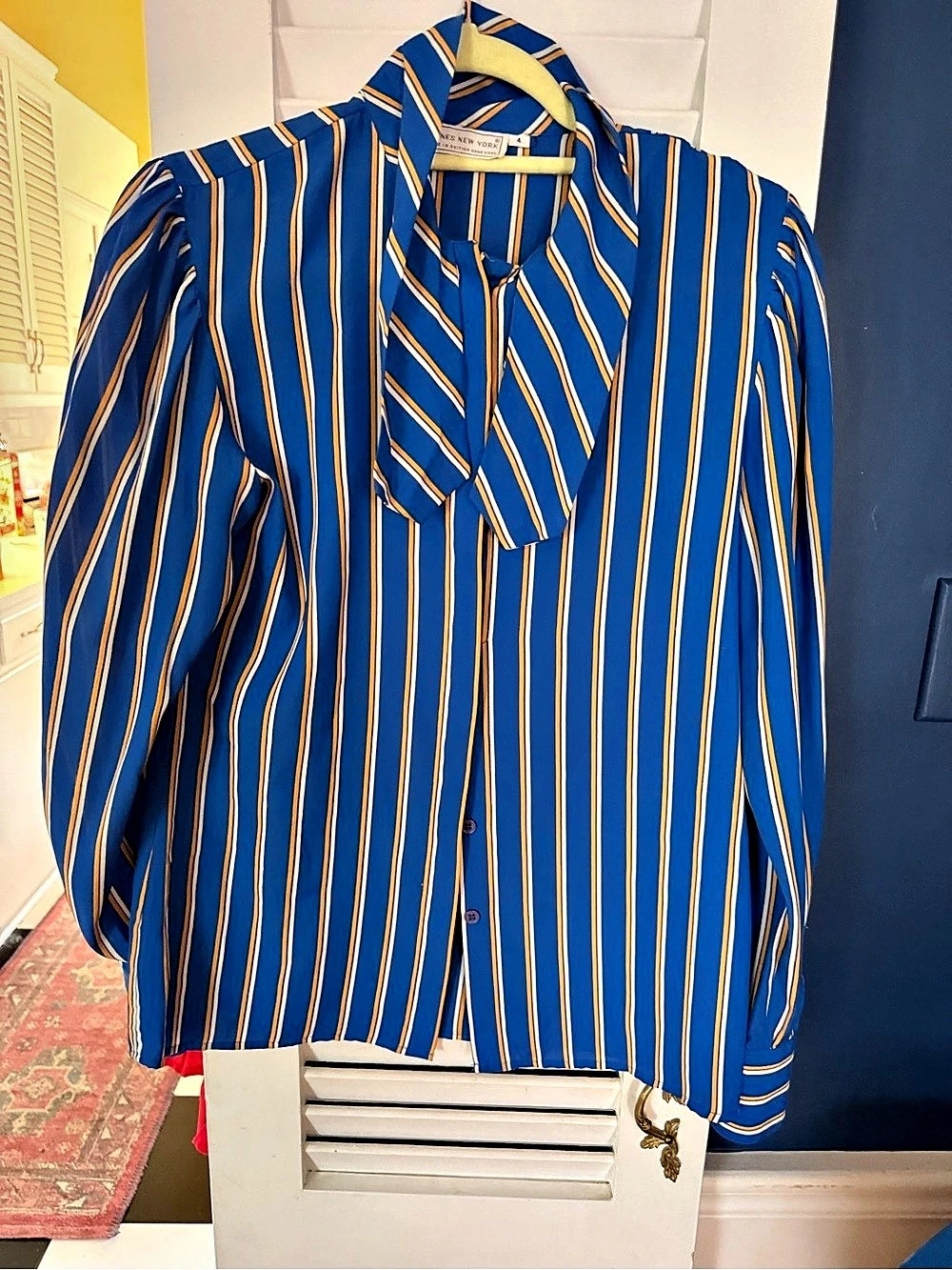 Jones New York Striped Blouse in Blue & Yellow Size 4 Like New
